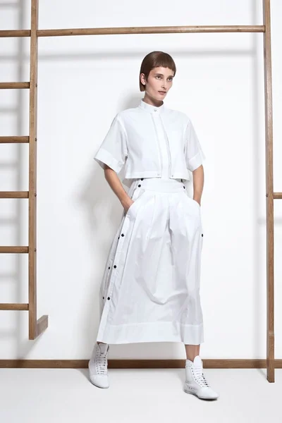 Look 3